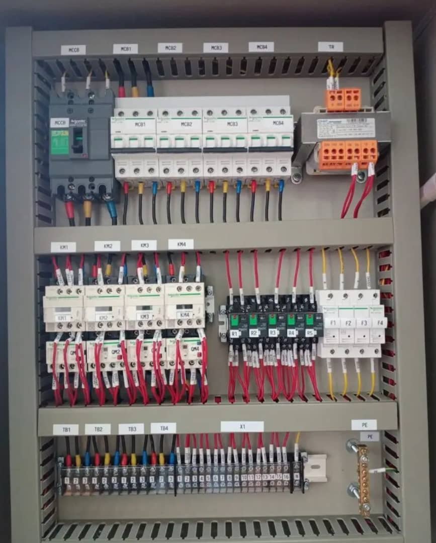 whatsapp image 2025 09 17 à 12.08.22 5bb91eac